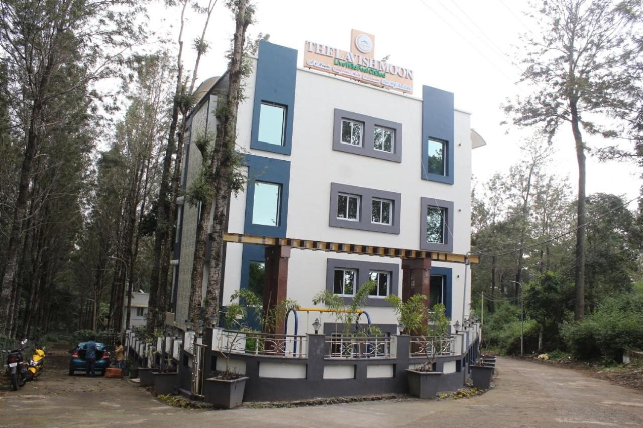 Hotel The Lavish Moon Yercaud Exterior foto